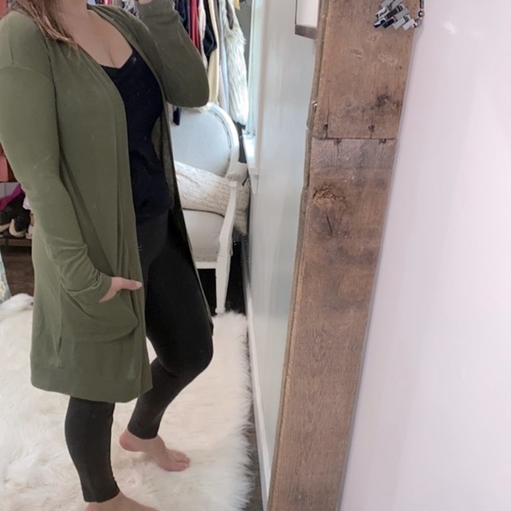 Tickled Teal olive green knit sweater cardigan with pockets size medium
